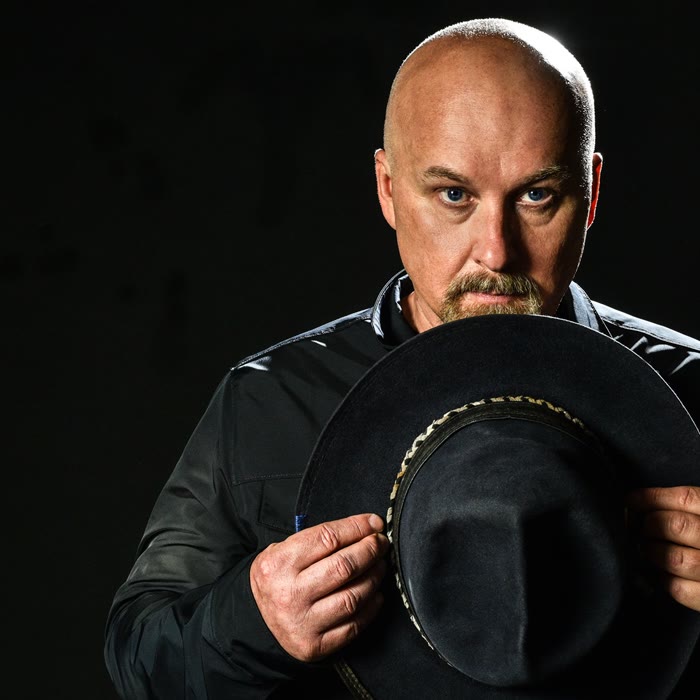 Nick Phoenix portrait